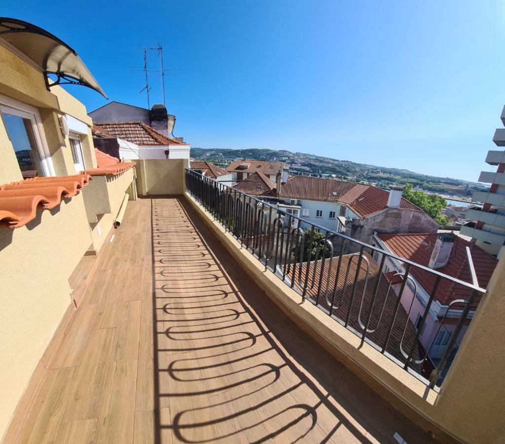 Coimbra Holiday Residence - Largo Da Conchada Bagian luar foto
