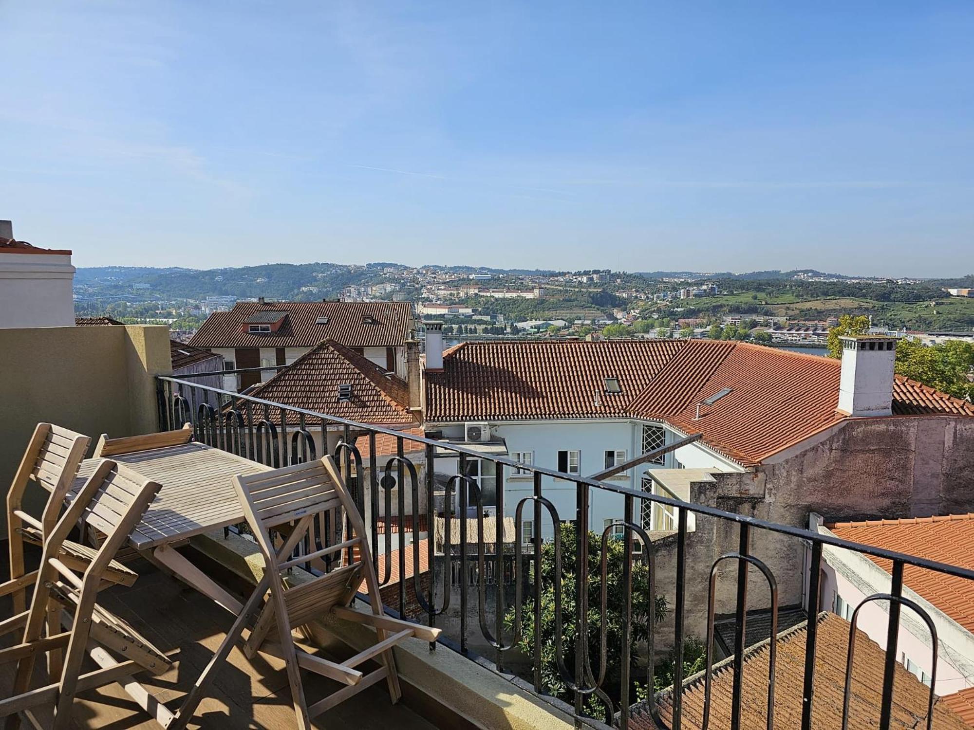 Coimbra Holiday Residence - Largo Da Conchada Bagian luar foto